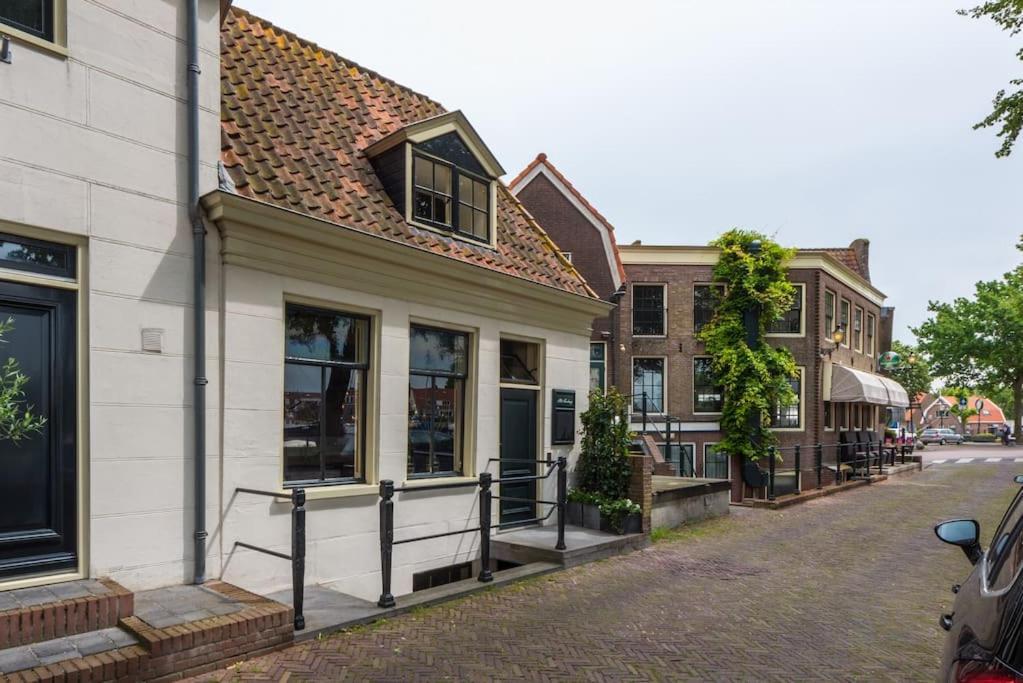 Havenhuisje Medemblik Villa Luaran gambar